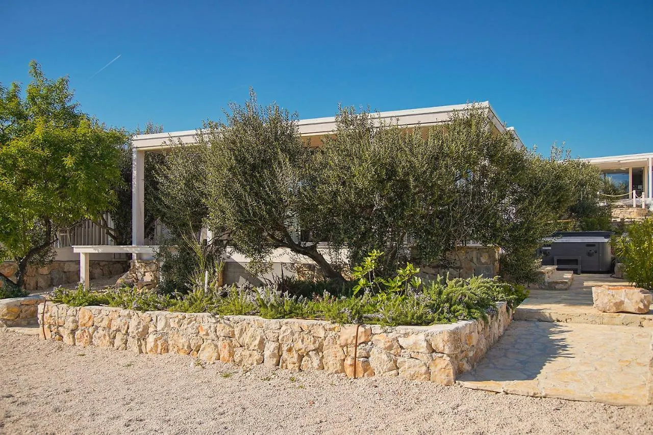 شقة Buqez Villas - Vanellus Villas دراغ